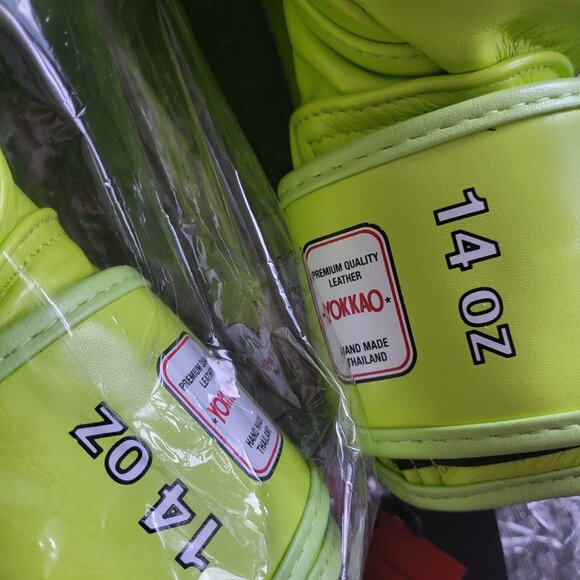 "YOKKAO" Boxing Gloves 14oz - Unisex / 100% Genuine Cowhide Leather - Picture 7 of 9